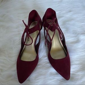 Size 8 Burgundy kitten heels